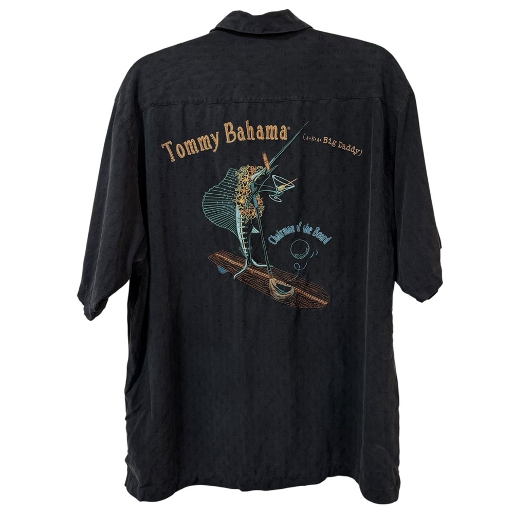 TOMMY BAHAMA “Chairman of the board” black silk camp shirt men’s M embroidered - Picture 3 of 9